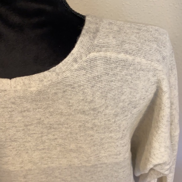 Vince Oversize Cashmere Sweater - Picture 5 of 7